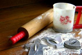 antique cookie cutters