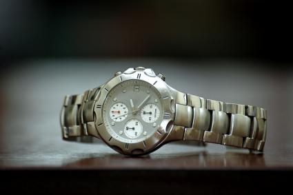How to Buy a Men's Wristwatch