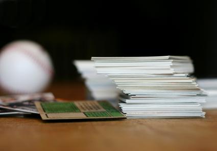 How to Buy Baseball Cards
