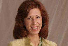 Robyn Smalletz, president of Gloria Duchin, Inc.