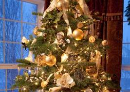Ribbon Christmas tree