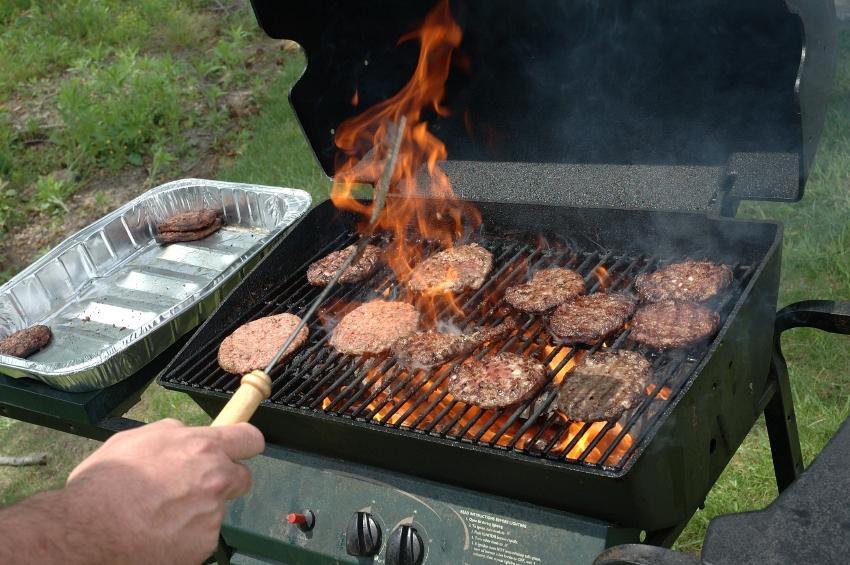 Grill Cleaning Tips [Slideshow]