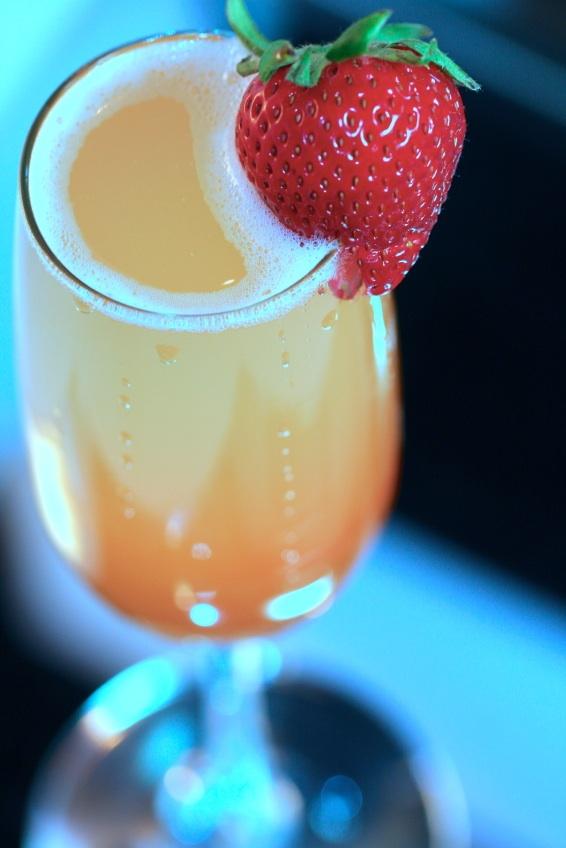 Fruity Alcoholic Drinks [Slideshow]
