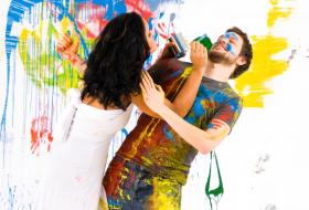 couple painting