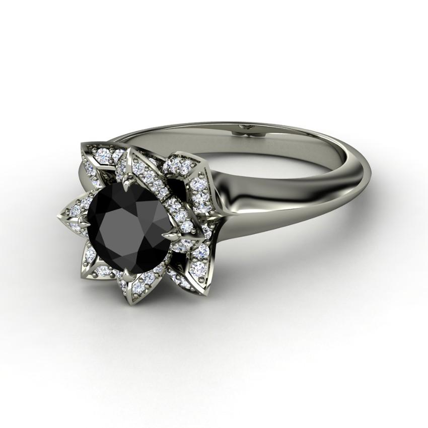 Elegant black diamond engagement rings