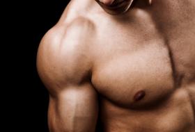 Man lifting weight