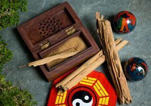 Yin yang and cinnamon sticks