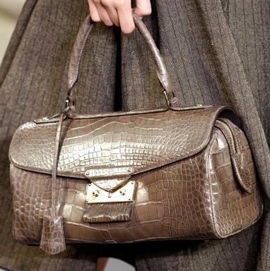 &copy;fashionwirepress.com