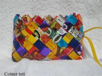  This zip-top coiner is made by Sweetiepurse