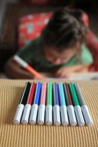 girl with markers