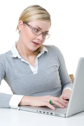 lady at laptop