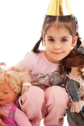 girl with dolls