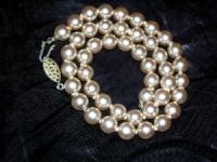 How to Buy Pearls