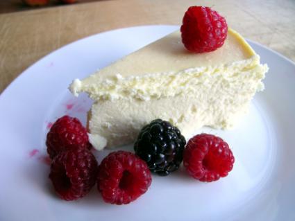 Cheesecake with berries