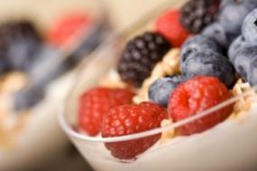 Berry yogurt parfait.