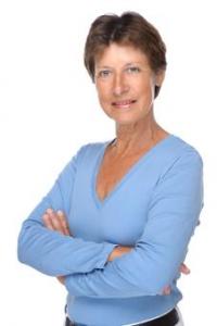 Pictures+of+short+hairstyles+for+women+over+60