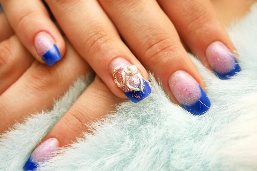 Blue Fingernails [Slideshow]