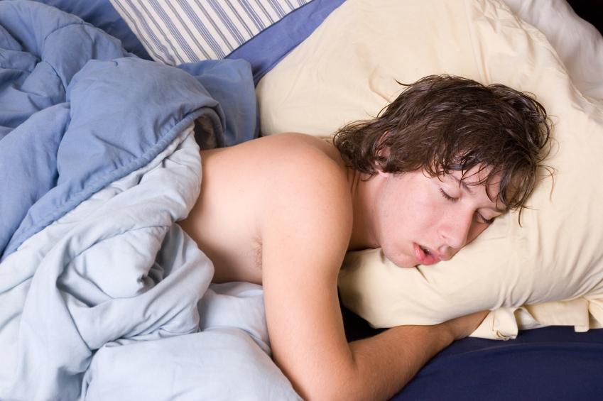 Teen Sleep Problems Lead 27