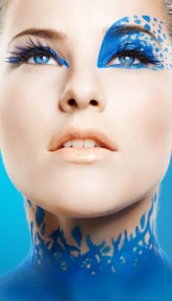 Model painted like Sports Illustrated