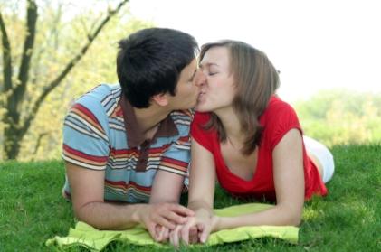 Kissing Lovetoknow Teens Questions 93