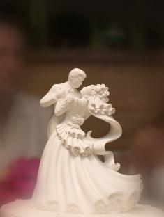 bride and groom cake topper