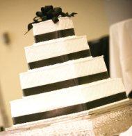 Black and white is simply elegant.