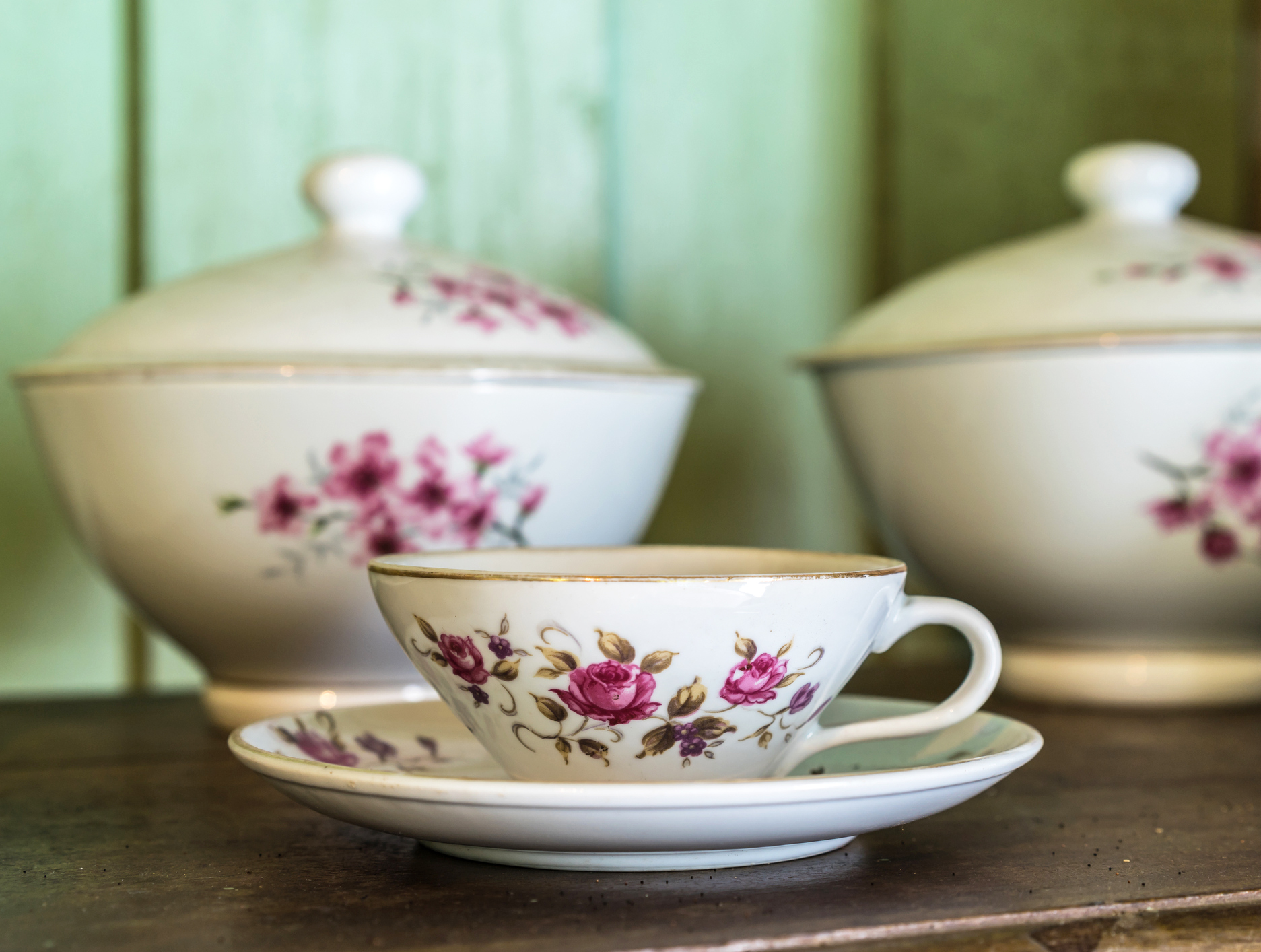 english dinnerware brands