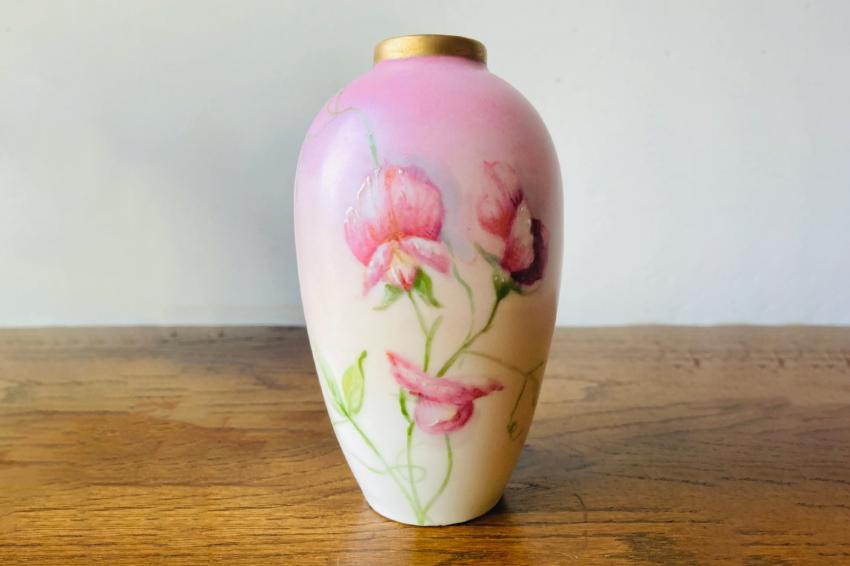 Antique Vase Values What to Know LoveToKnow
