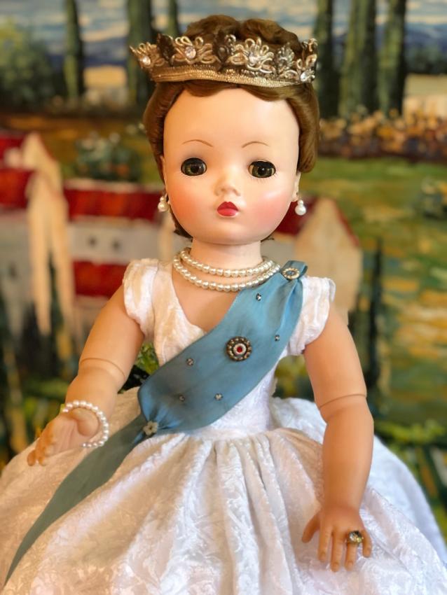 9 Vintage Dolls Worth Way More Than Pretend Money LoveToKnow