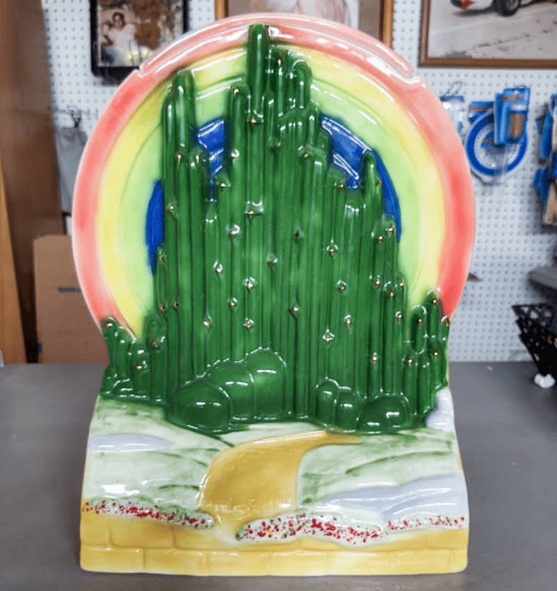 Seven Valuable Vintage Cookie Jars Worth a Lot of Money LoveToKnow