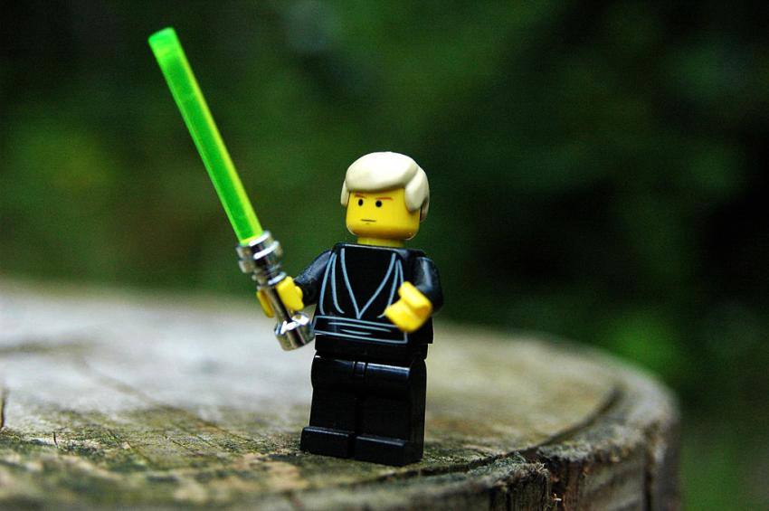 5 Most Valuable Lego Minifigures & Their Astonishing Prices LoveToKnow