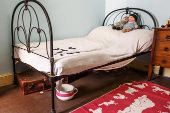 Old 1940s child bedroom