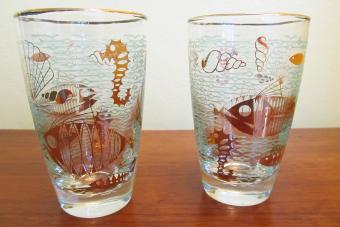 mid-century vintage Libbey gold foliage leaf print wine or cocktail glasses  set