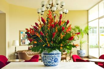 Arrangement made in a Chinese vase which is sat on a marble table