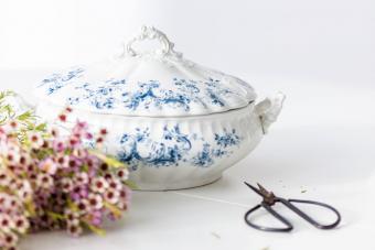 A vintage soup tureen 