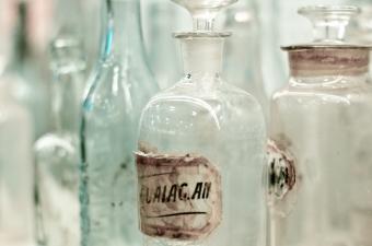 Valuable Old Glass Bottles: Markings & Tips to Understand Them