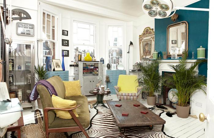 Antique dealers living room