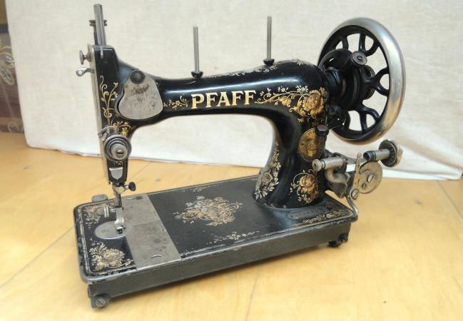 Vintage Pfaff sewing machine
