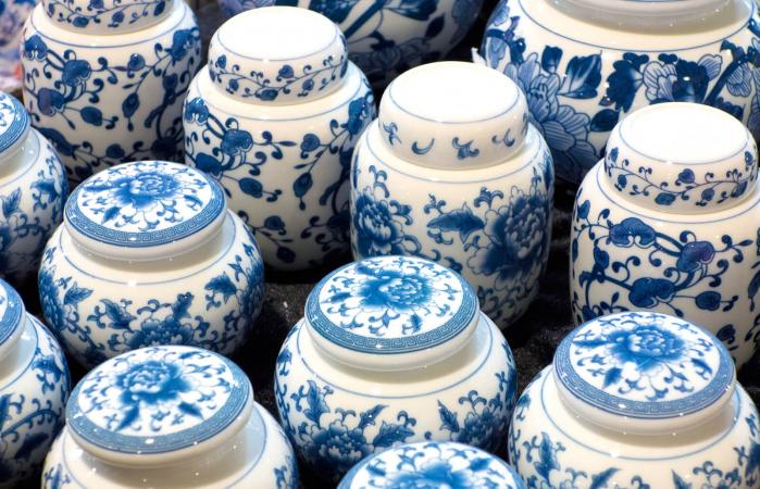blue and white porcelain jars