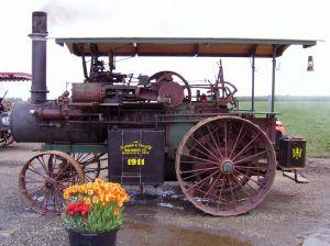 Steam_tractor.jpg