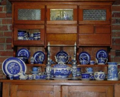 Antique China Cabinets Lovetoknow