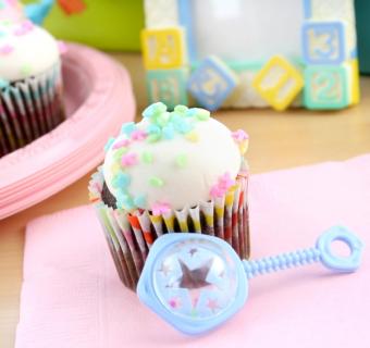 https://cf.ltkcdn.net/baby/images/slide/10088-601x565-cupcake3.jpg