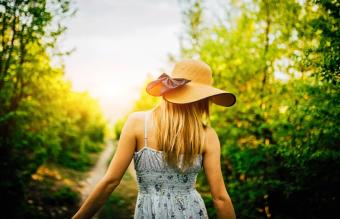 woman wearing casual summer dress