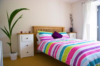 https://cf.ltkcdn.net/bedding/images/slide/108265-425x282-funky8.jpg