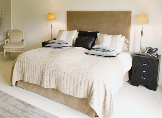 Off-white modern bedroom