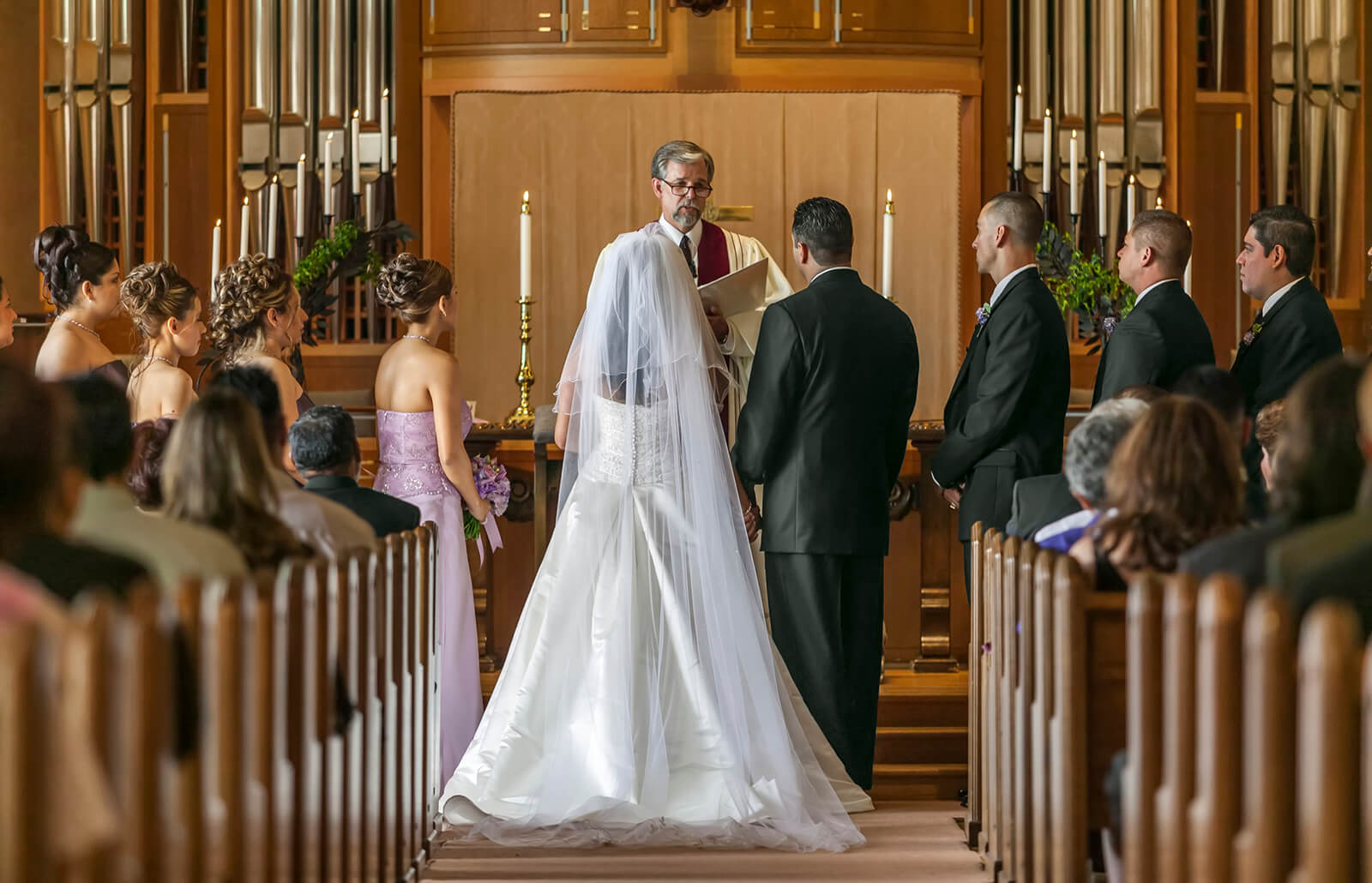 casandose-en-iglesia.jpg