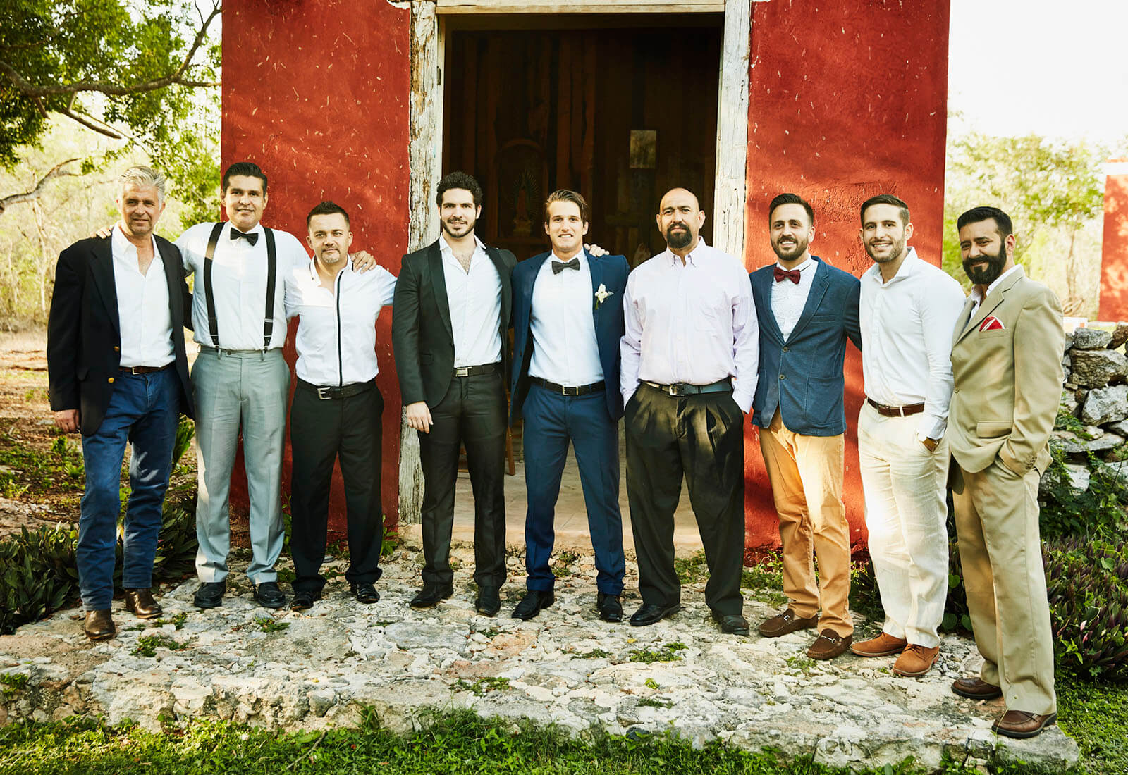 hombres-invitados-boda.jpg