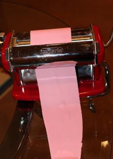 Rolling out Fondant from A Touch of Sugar