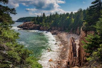 https://cf.ltkcdn.net/camping/images/slide/276817-850x566-acadia-national-park-1.jpg