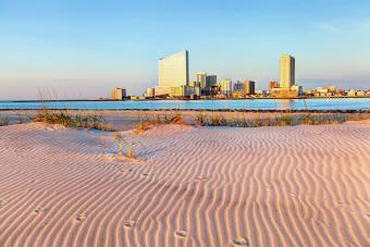 Atlantic City located on the Jersey shore
